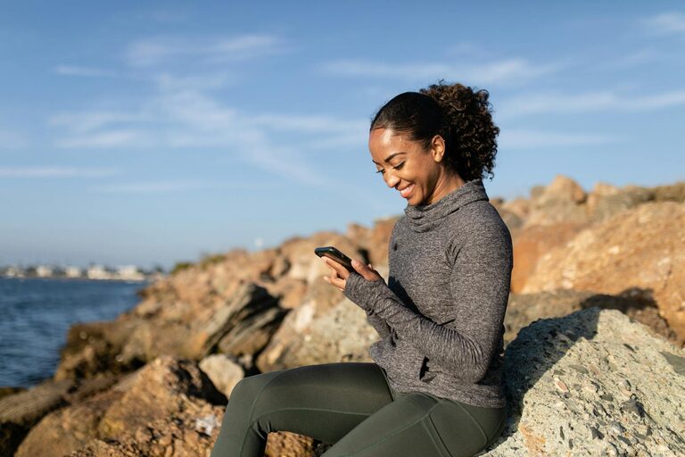 How to Maintain Healthy Phone Habits for Better Well-Being